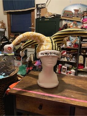 Vintage 2009 Russ jester hat